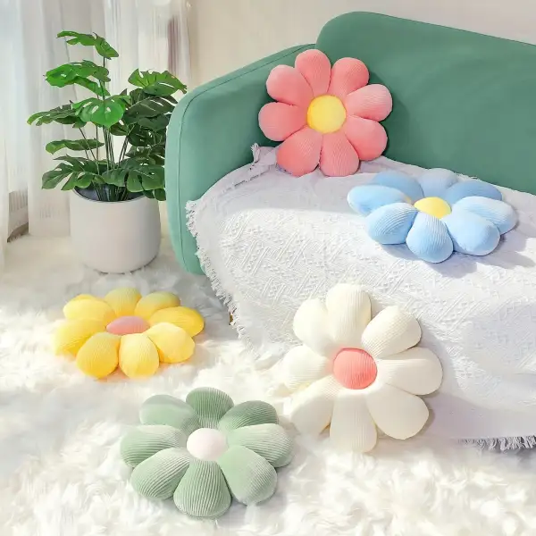 Patterned Floral Decorative Throw Blanket