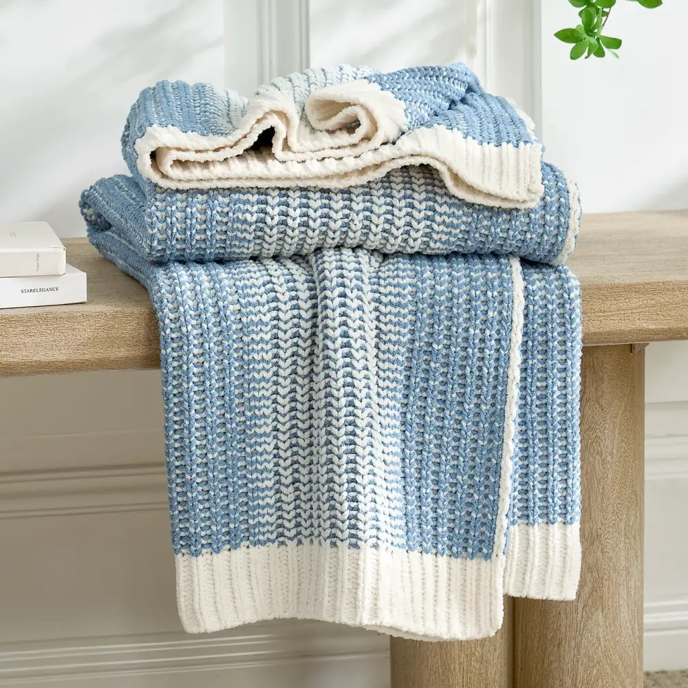 Moss-Stitch Chenille Two-Tone Throw Blanket