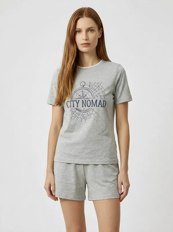 Women's City Nomad Travel Compass Map Printed T-shirt