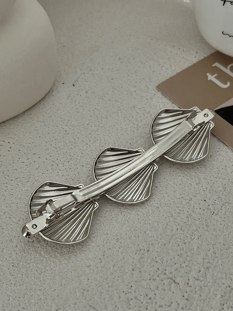 Heidi Shell Pearl Hair Clip