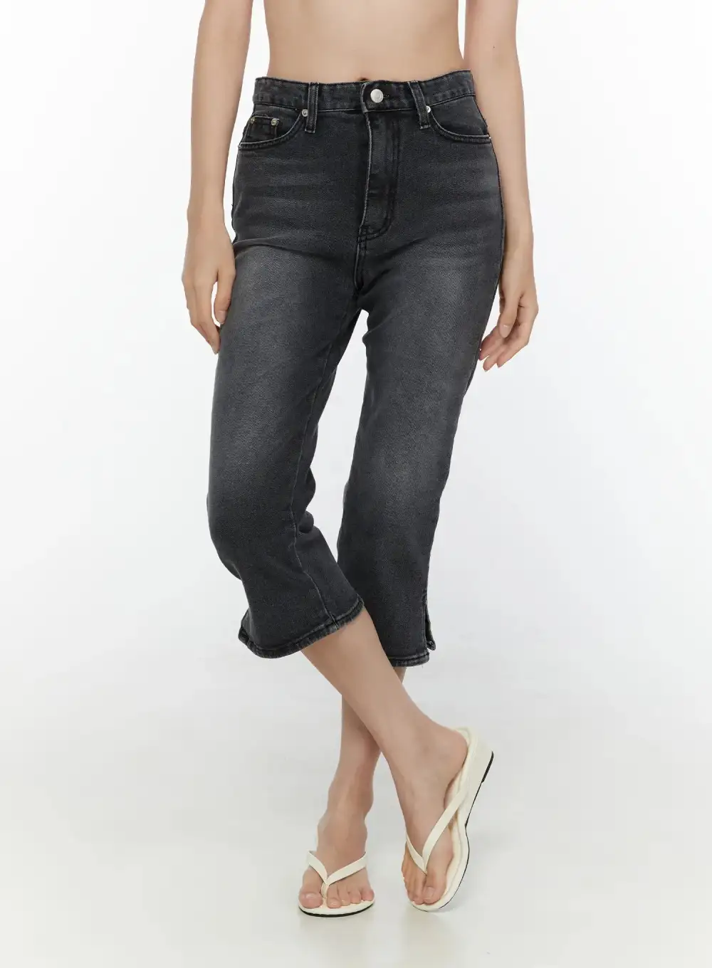 Detail Capri Jeans