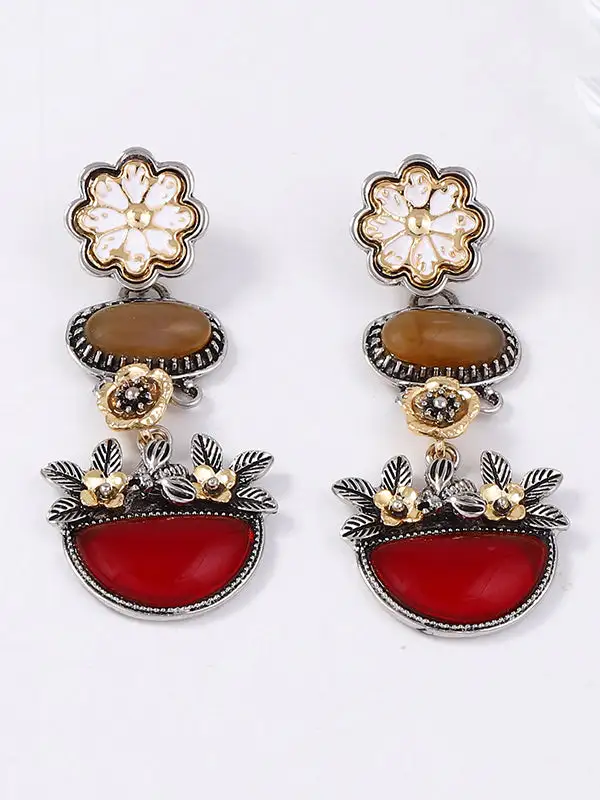 Artful Floral Accent Earrings