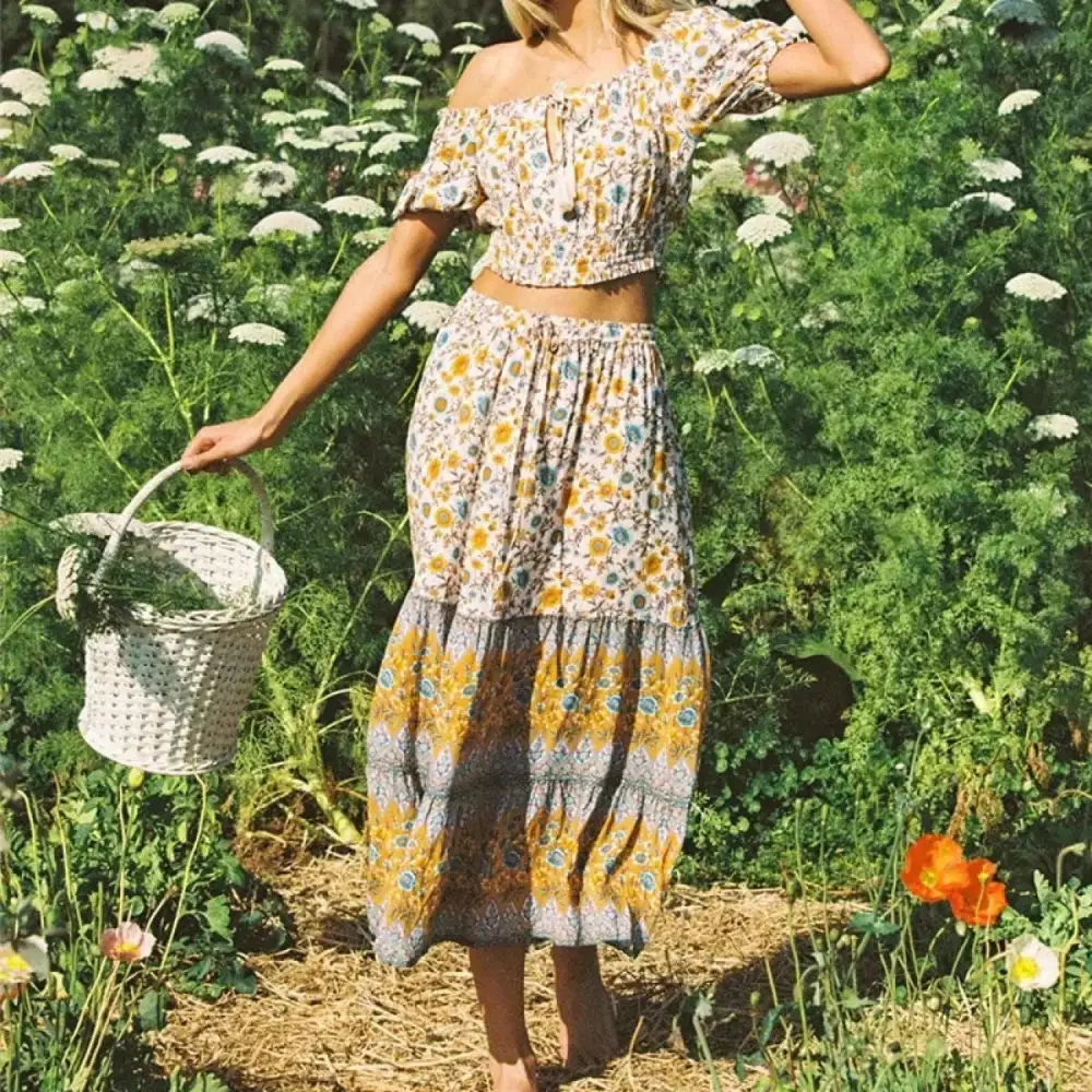 Textured Lace Cotton Blend Floral Set