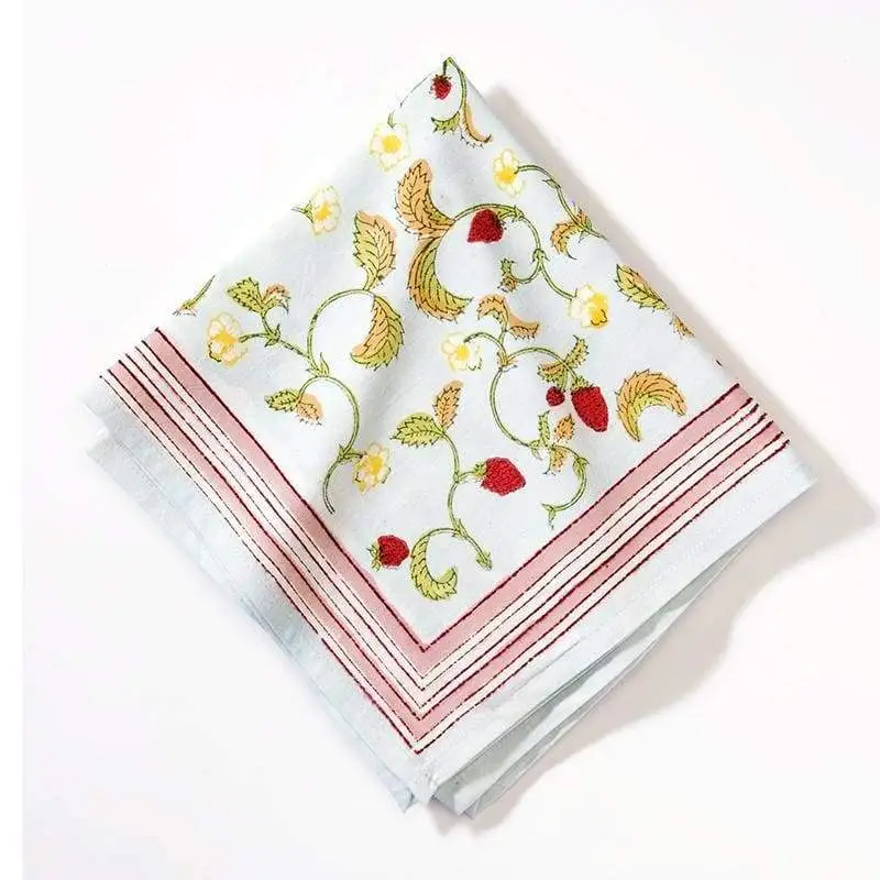 Relaxed Wild Strawberry Napkin Set