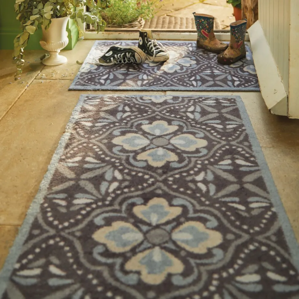 Traditional Floral Runner Rug