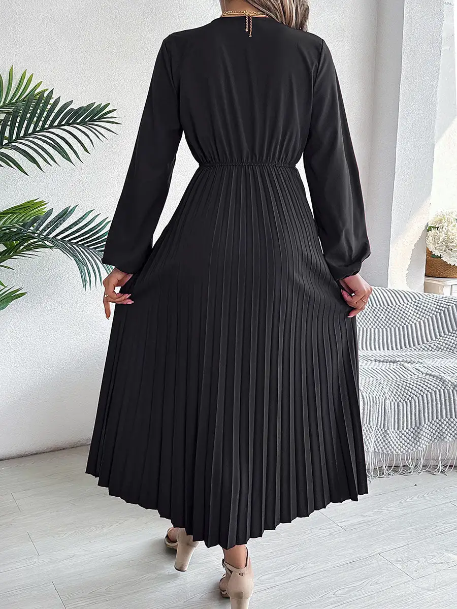 Elasticity Pleated Neck Maxi Dress