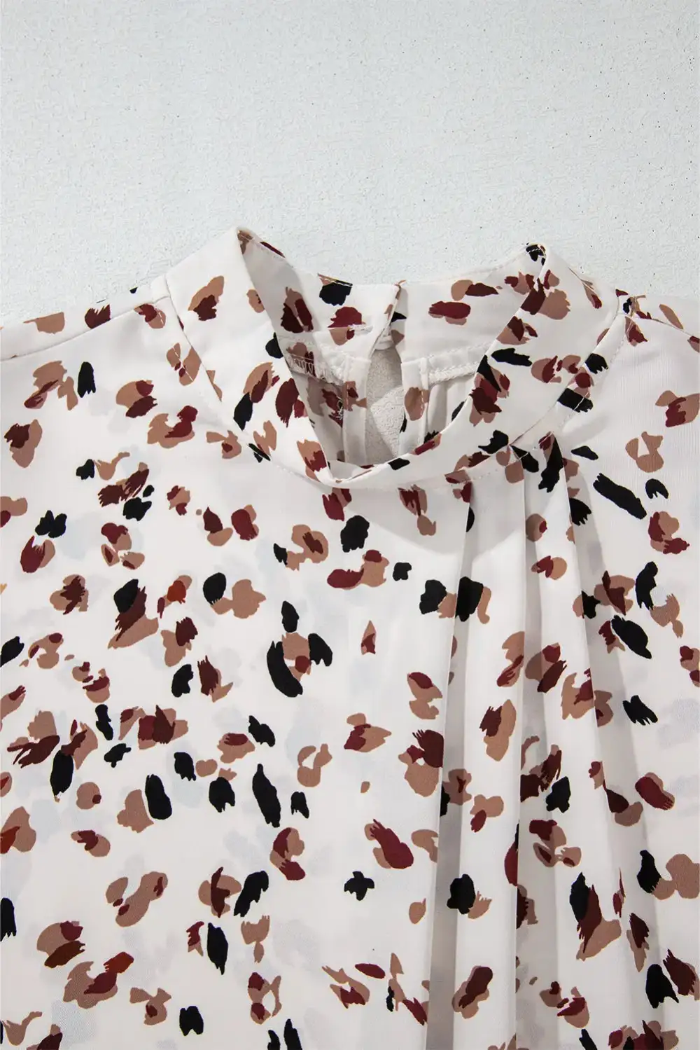 Leopard Print Pleated Puff Sleeve Blouse