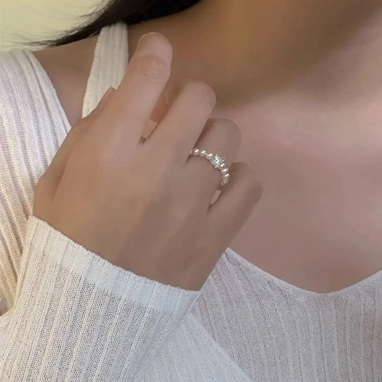 Pearl Small Band Ring