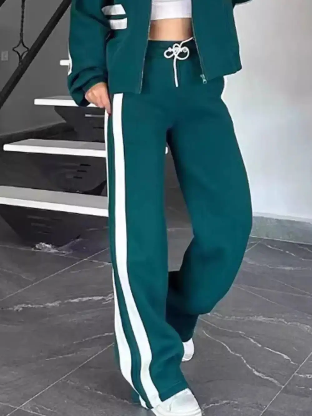 Zip Closure Everyday Matching Set