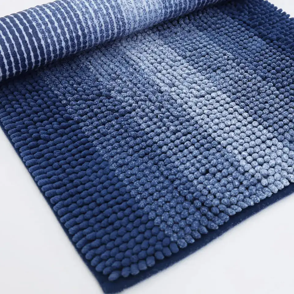 Gradient Stripe Bath Rug