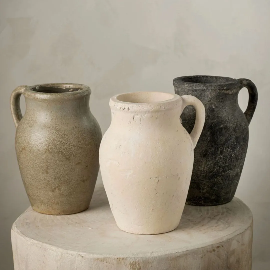 Refined Antique Inspired Decorative Table Vase