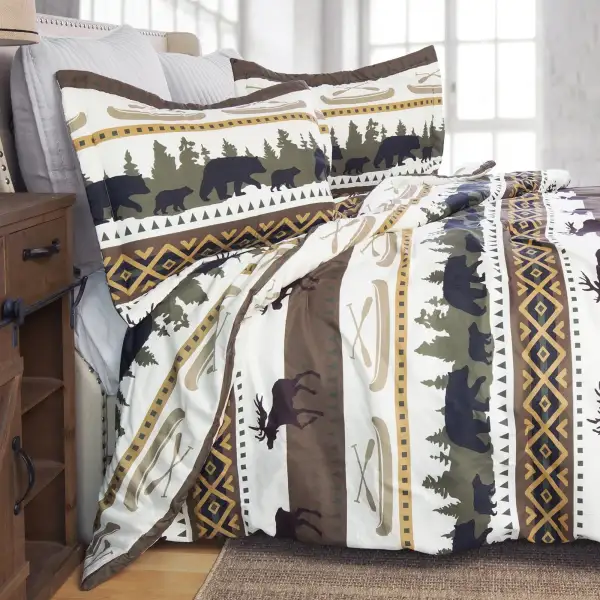 Quilted Animal Motif Comforter Set