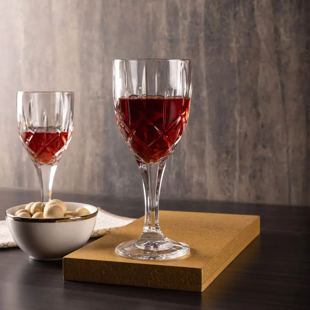 Clear Tall Stem Wine Glass