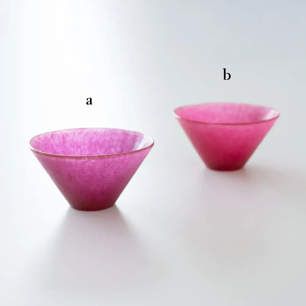 Textured Glass Dining Bowl