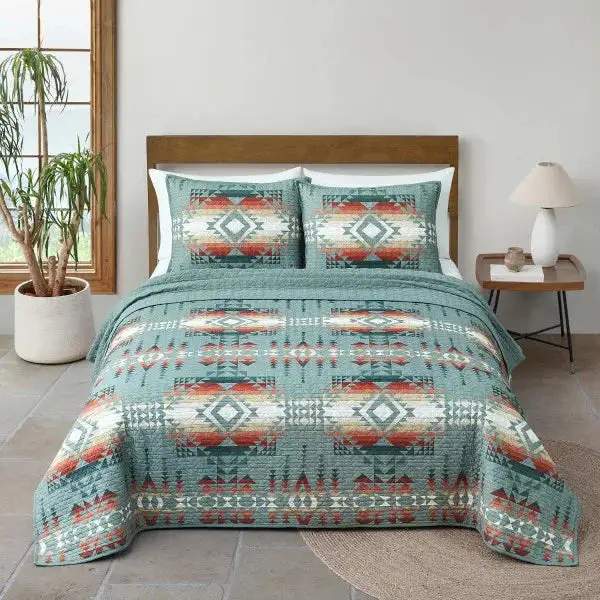 Decorative Quilted Geometric Quilt Set