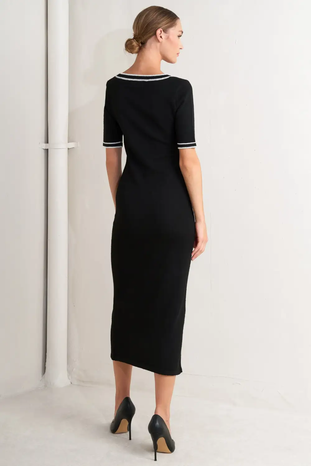 Short-Sleeve Knit Midi Dress