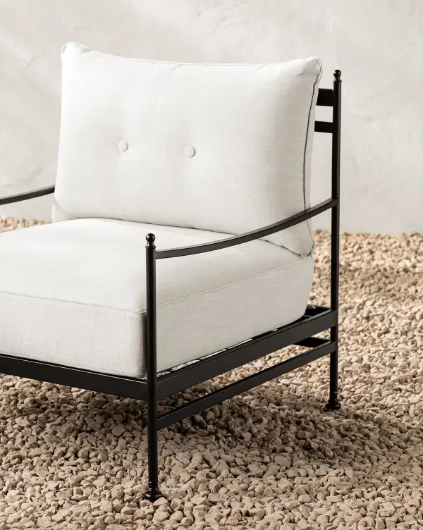 Tailored Aluminum Outdoor Lounge Chair