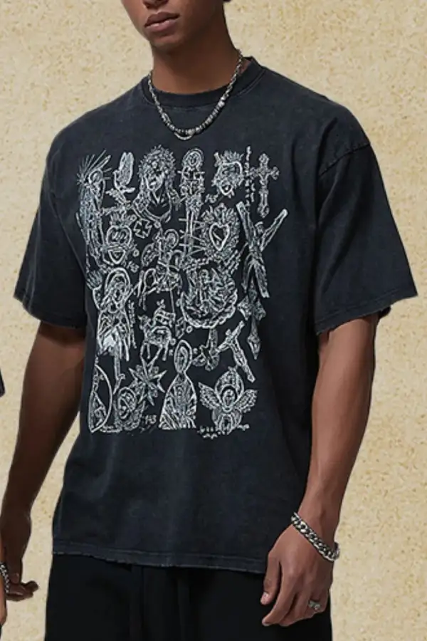 Pocket Detail Graphic Crew Neck Half Sleeve Tee