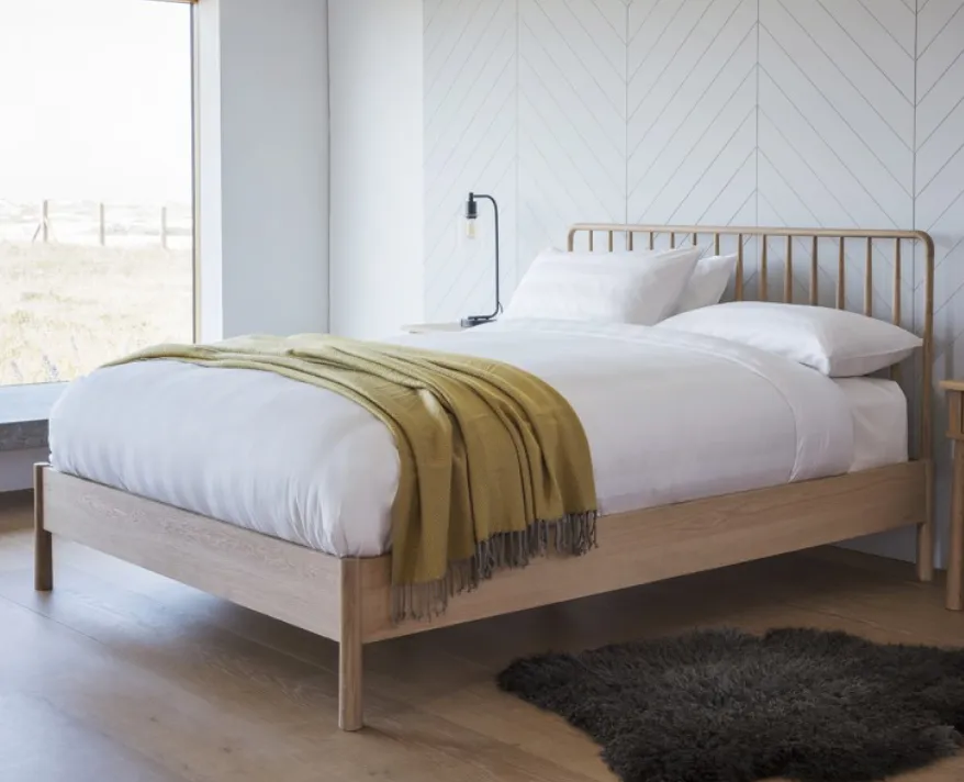 Scandinavian Spindle Bed