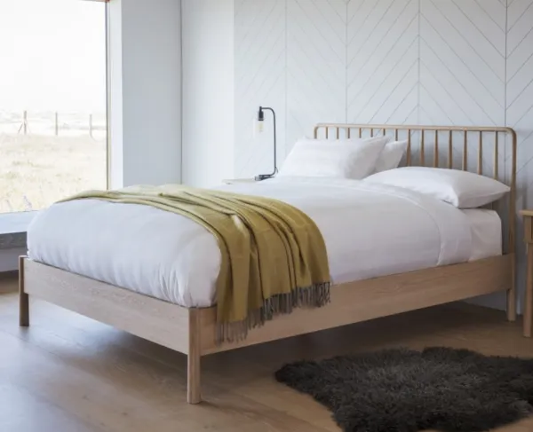 Scandinavian Spindle Bed