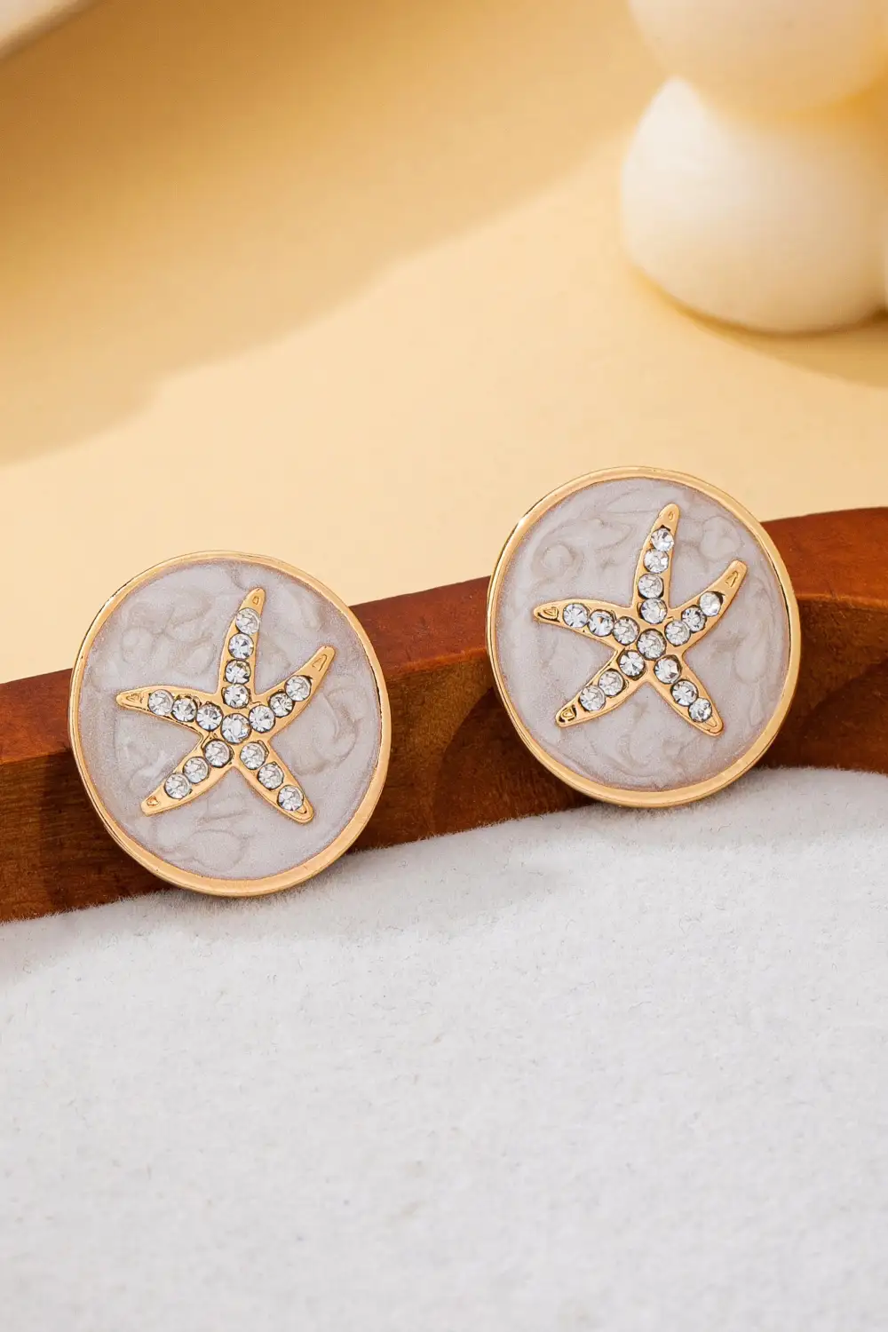Starfish Medallion Stud arrings