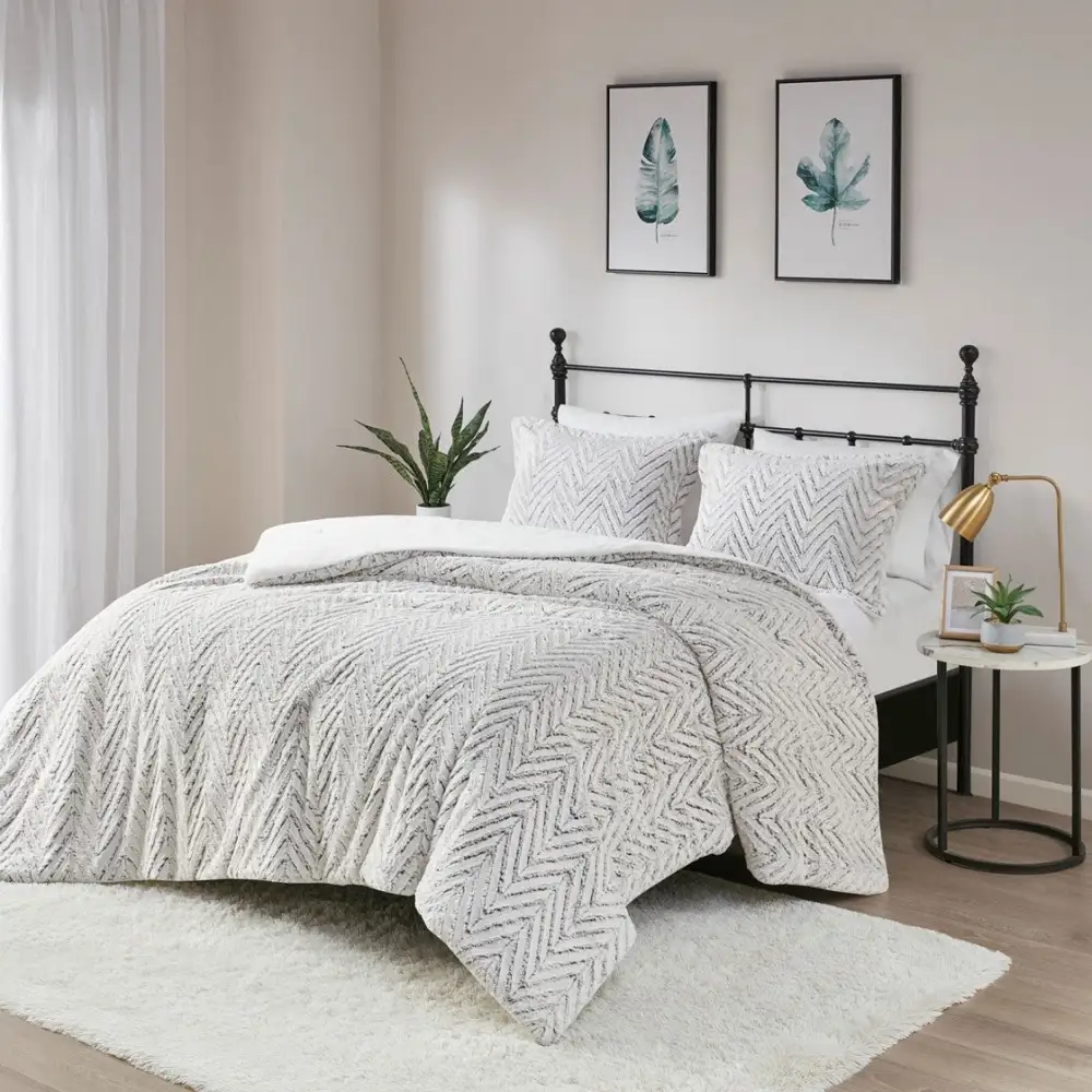 Faux Fur Textured Comforter Bedding Set