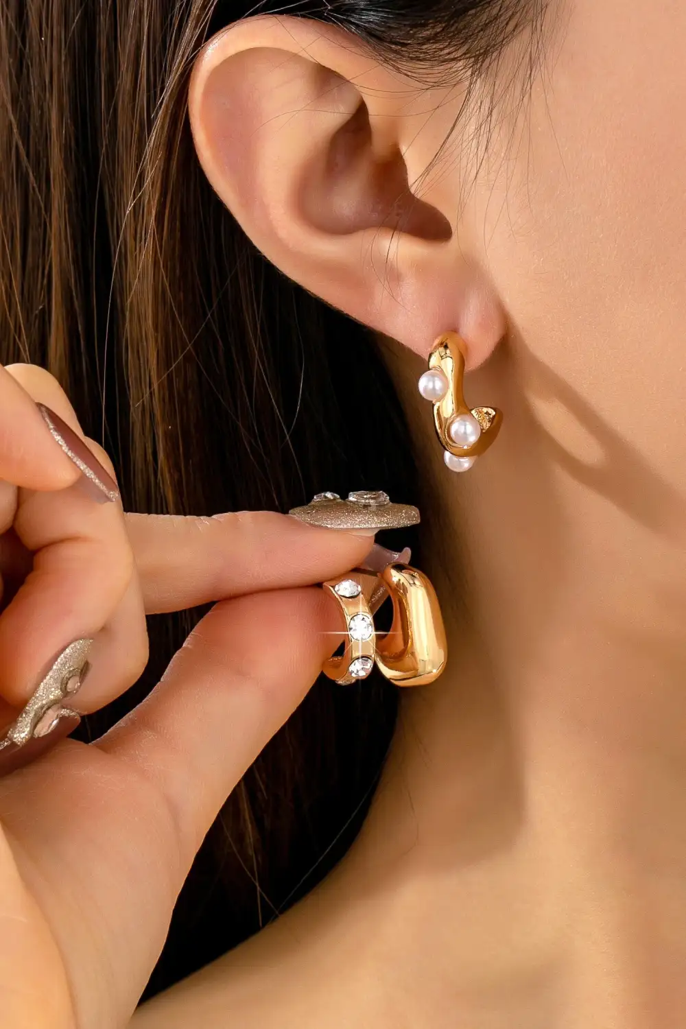Rhinestone Pearl Curated Hoop arring