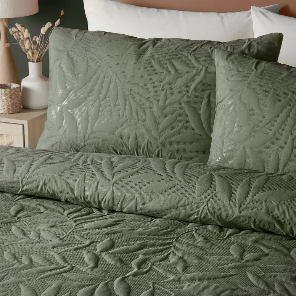 Reversible Leaf Microfiber Duvet Cover Set