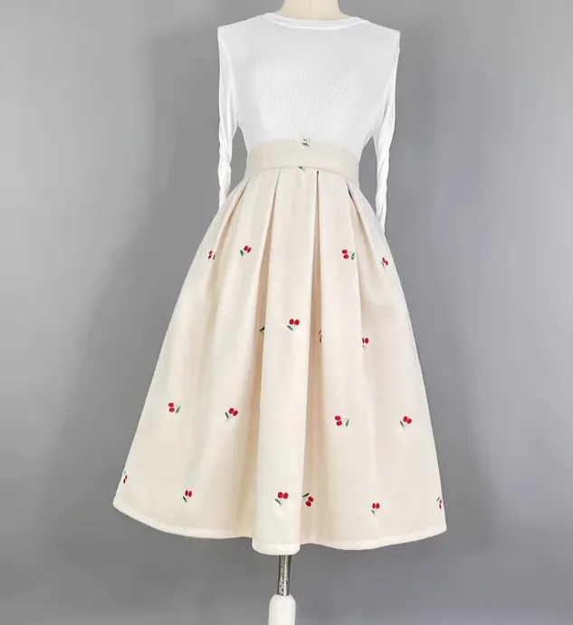 Textured Wardrobe Everyday Casual Embroidered Skirt