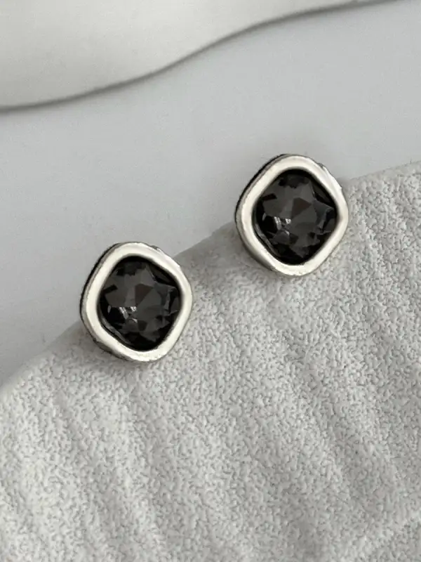 Distinctive Artisan-Inspired Accent Earrings