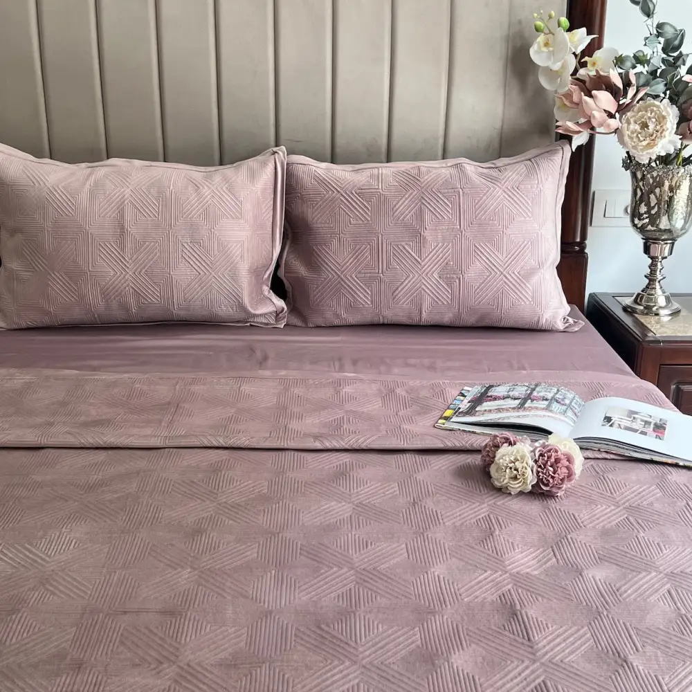 Onion Pink Velvet Bedspread