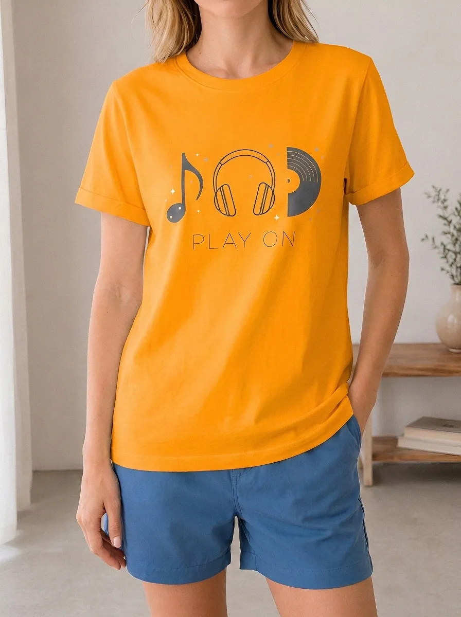 Women's Music Lover Play On Headphones Vinyl Printed T-shirt