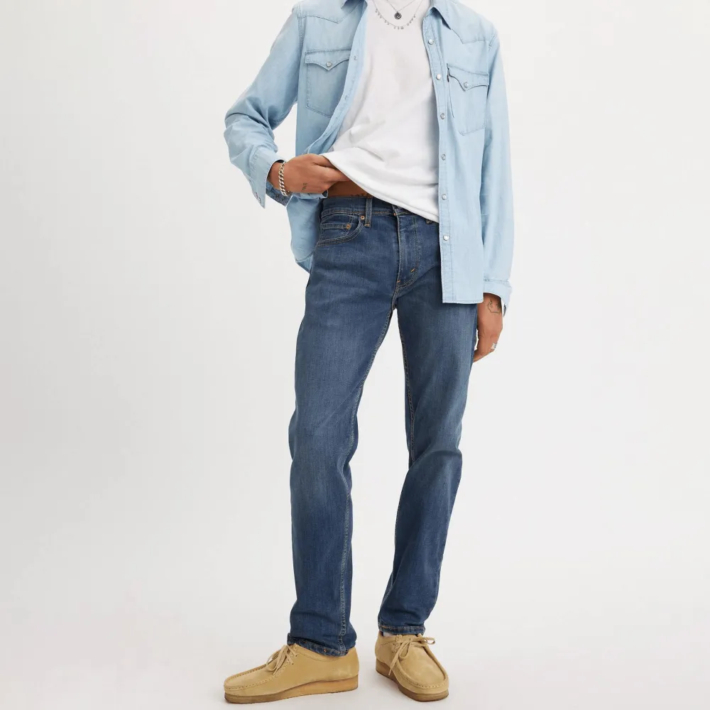 Casual Straight-Leg Denim Jeans