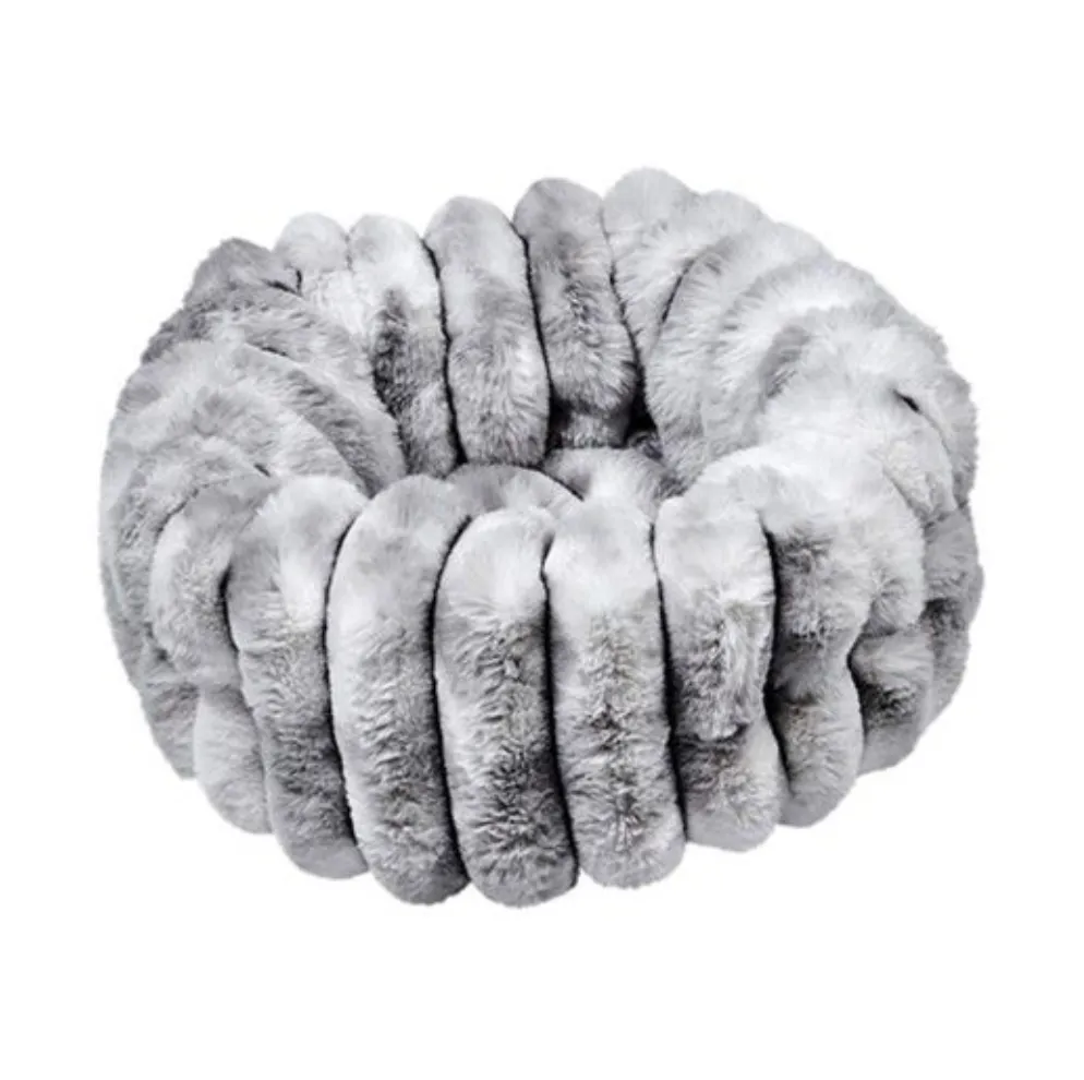 Plush Polished Charming Pet Bed