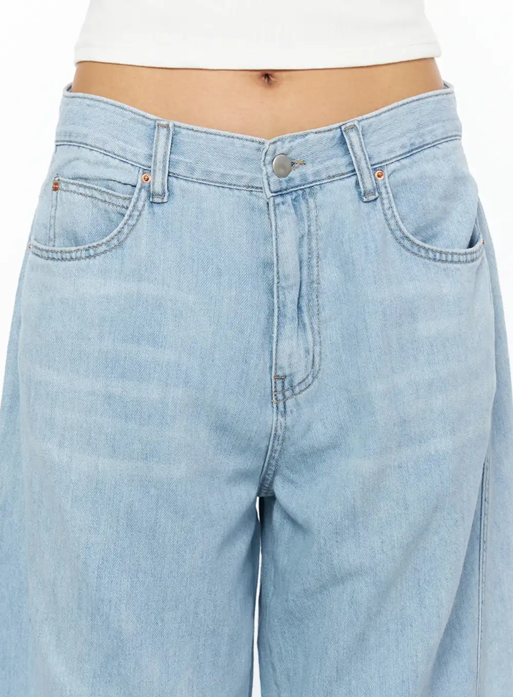 Loose-Fit Straight Jeans