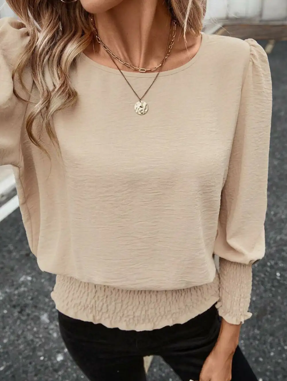 Relaxed Lantern Sleeve Blouse
