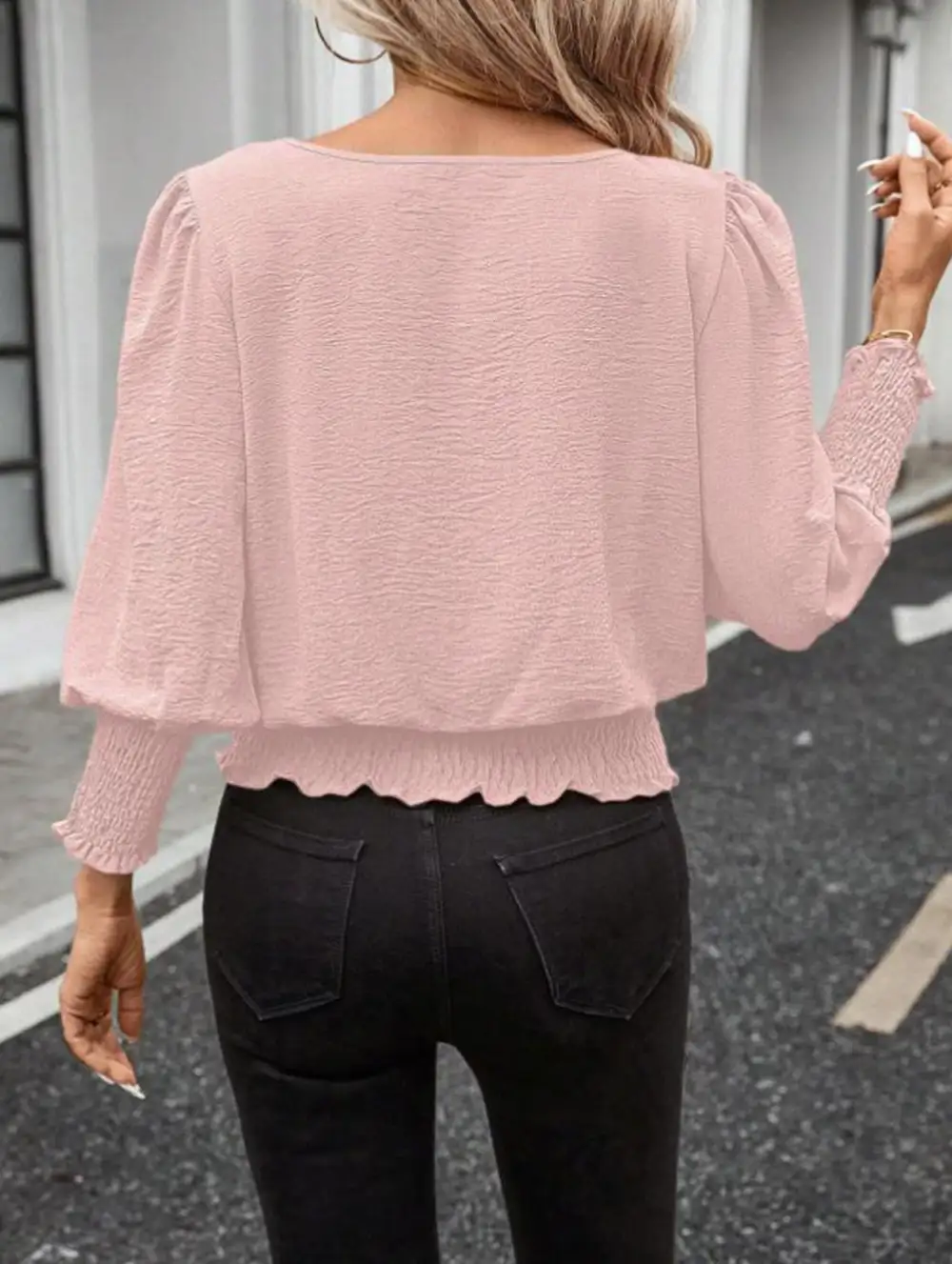 Relaxed Lantern Sleeve Blouse