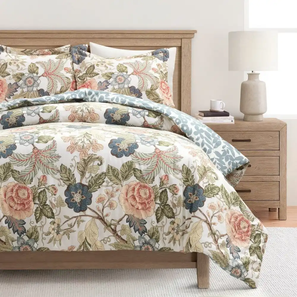 Refined Floral Comforter Bedding Set