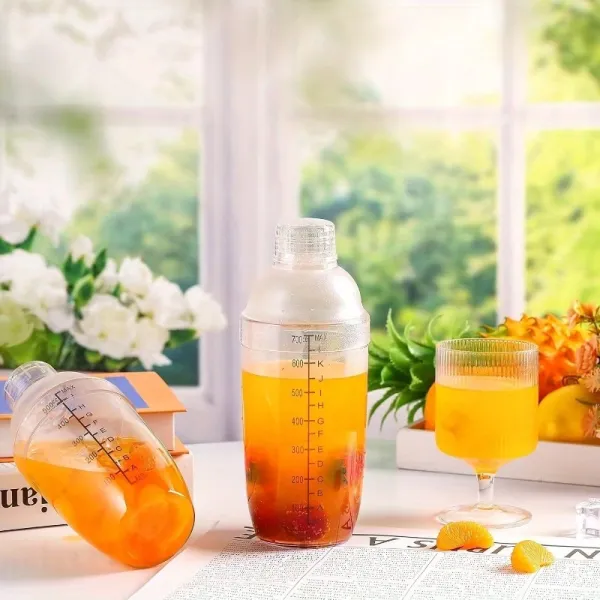 Graduated Drink Mixing Shaker