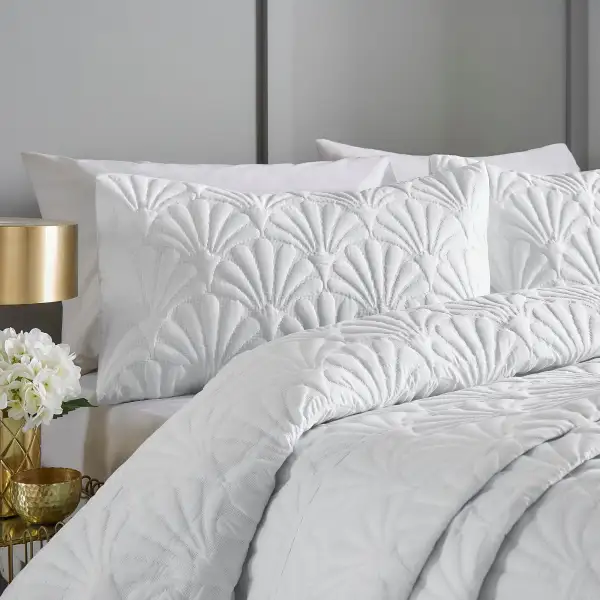 Refined Bedroom Reversible Plain Microfiber Duvet Cover Set