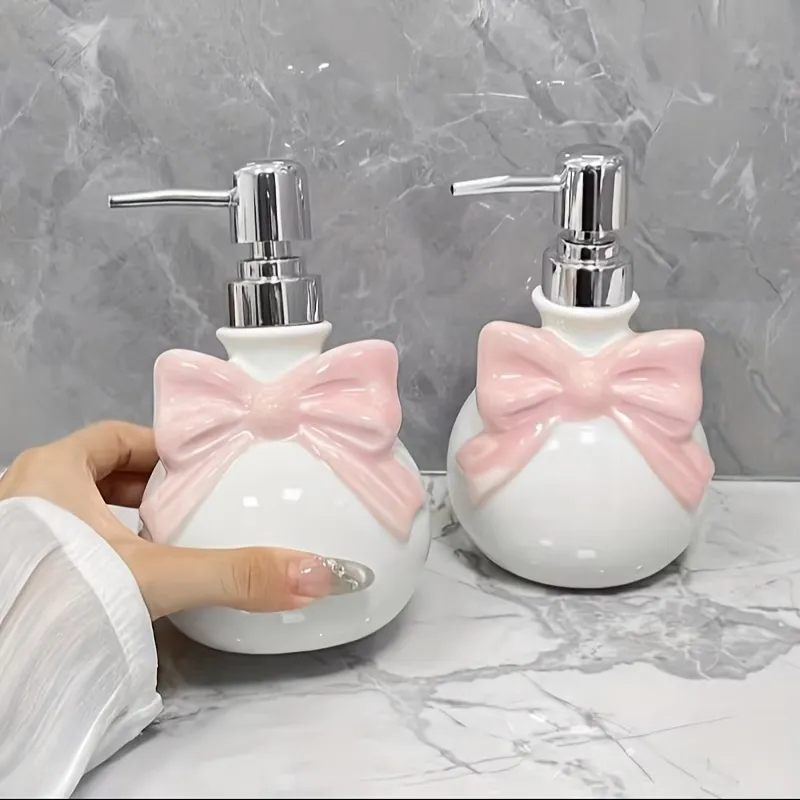 1 Pcs Cute Bow Soap Dispenser