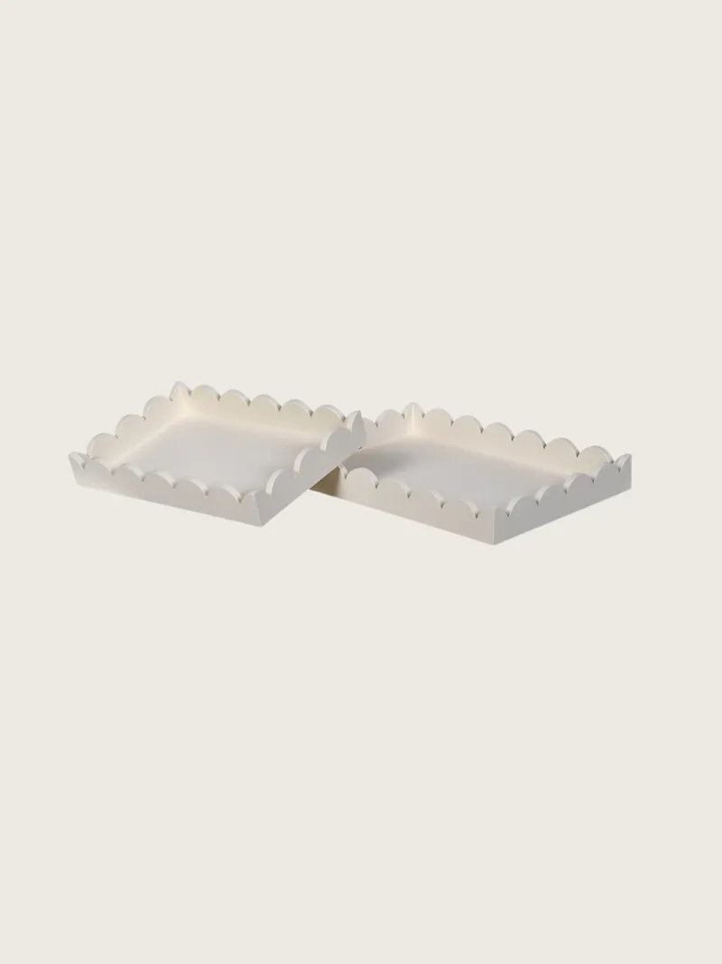 Rectangular Tray with Scallop Edges
