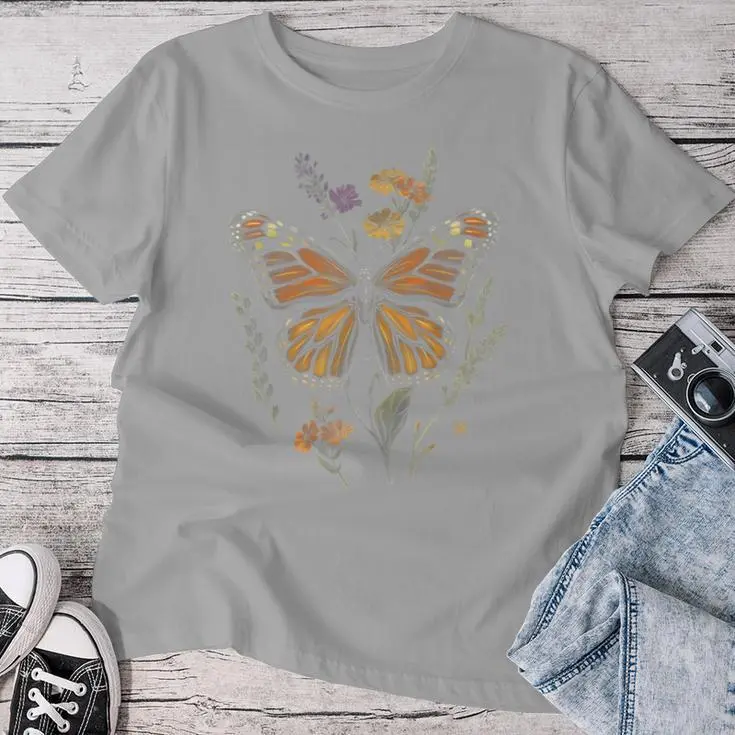 Vintage Monarch Butterfly Verbena Flower Women T-shirt