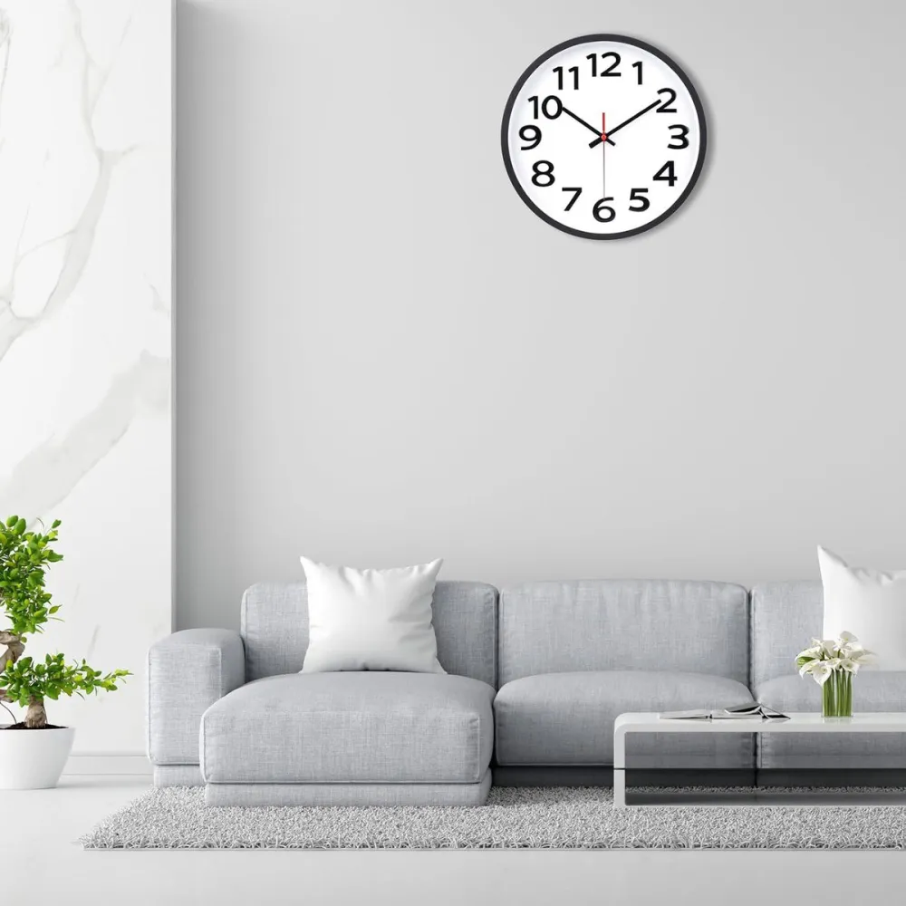 Round Simple Wall Clock