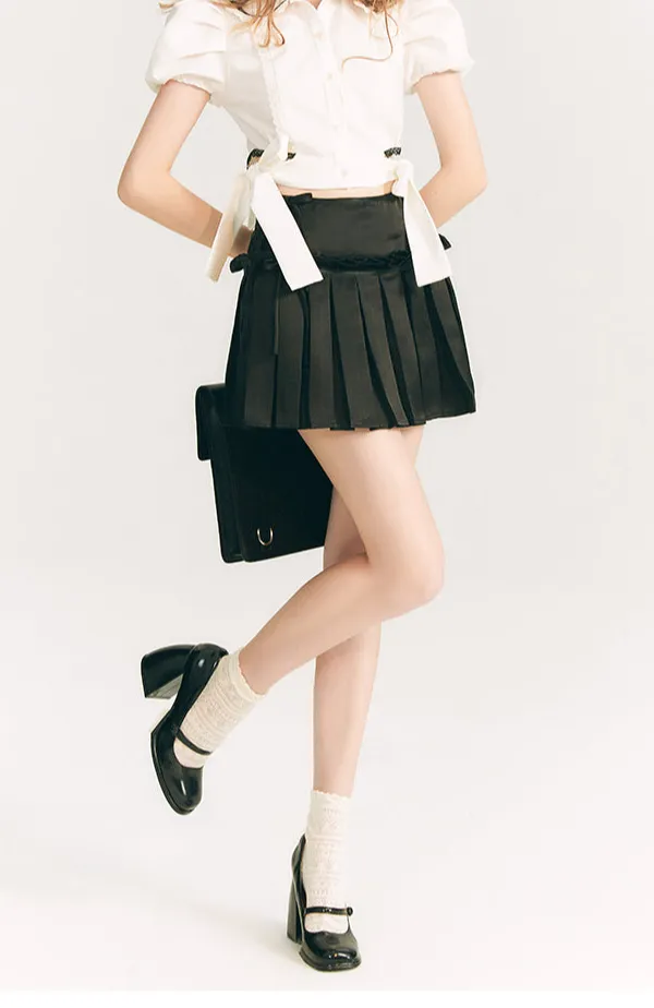 Weekend Relaxed Mini Pleated Skirt
