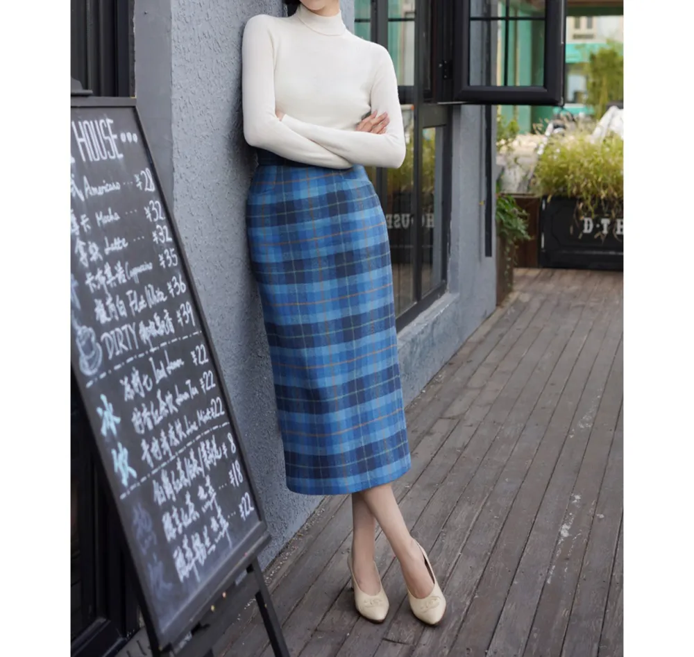 Chic Utility Mini Plaid Skirt