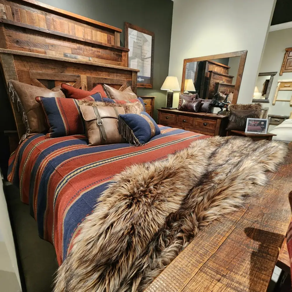 Coordinated Everyday Geometric Bedspread