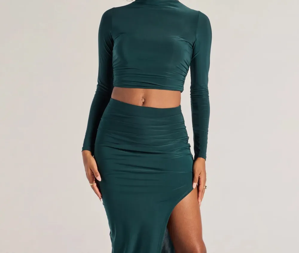Mock-Neck Long-Sleeve Cropped Top