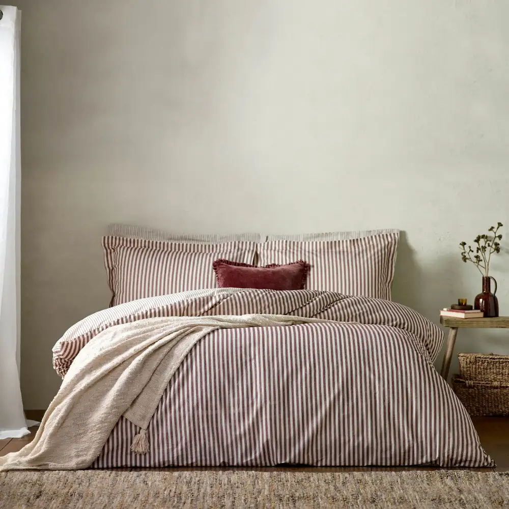 Relaxed Bedroom Reversible Stripe Cotton Duvet Cover Set