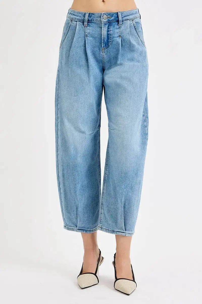 Modern Mid Rise Wide Leg Denim Jeans